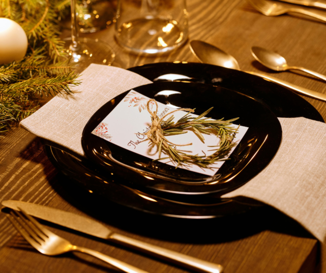 5 Christmas Print Essentials for Any Festive Event